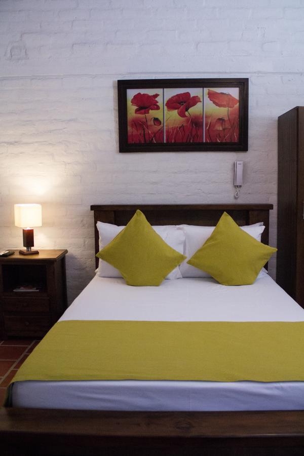 Hotel Campestre Tardes Calenas Yumbo Exterior foto